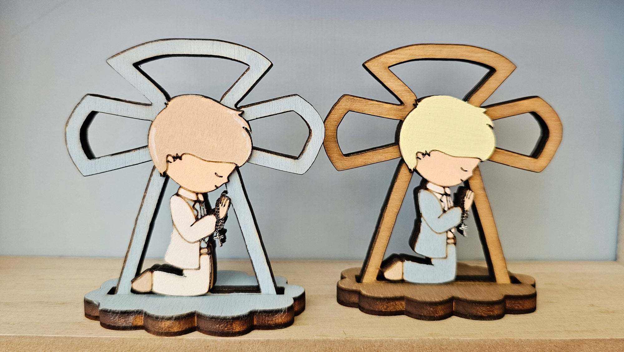 Bomboniere "bimbo con croce traforata"