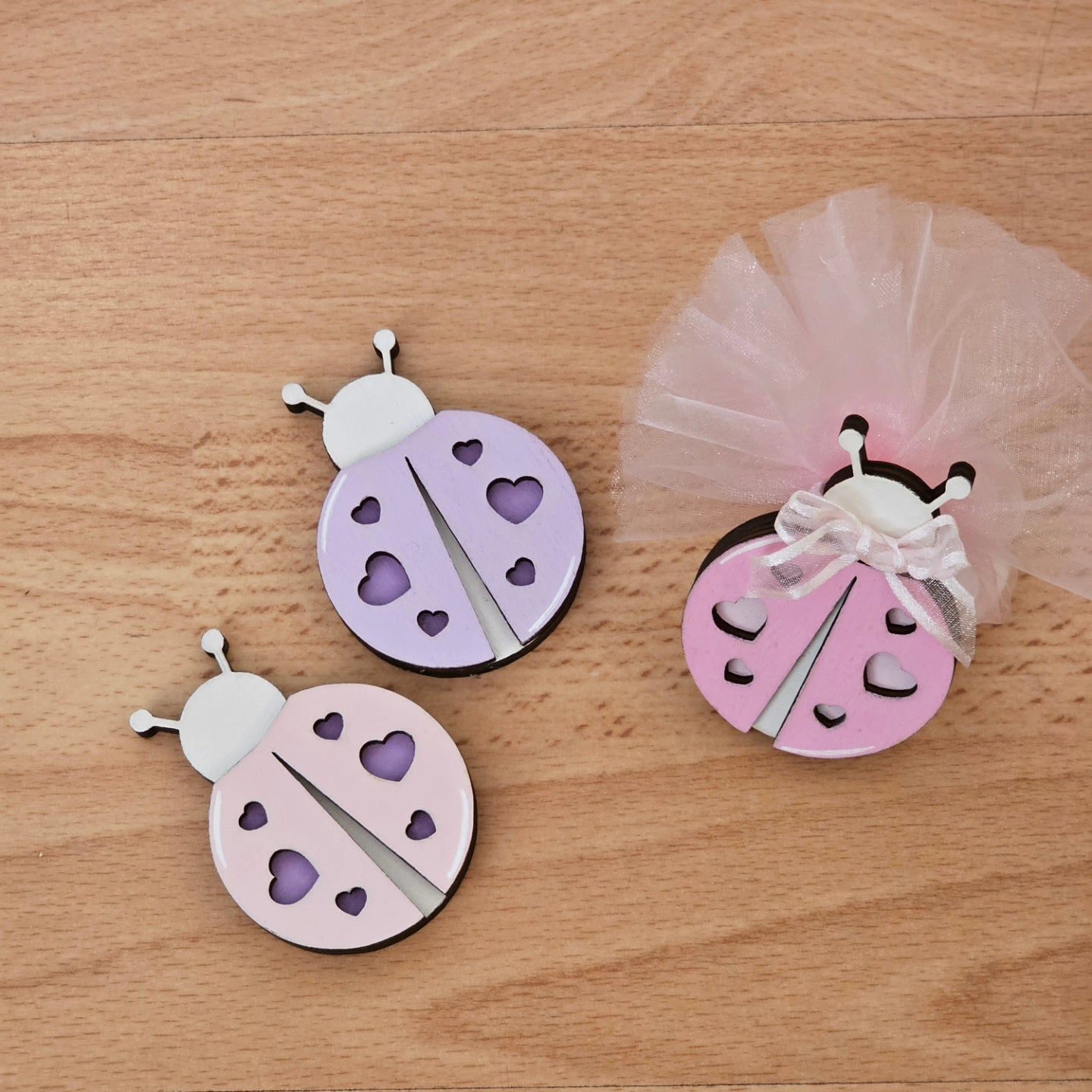 Bomboniere "coccinella colorata " calamita