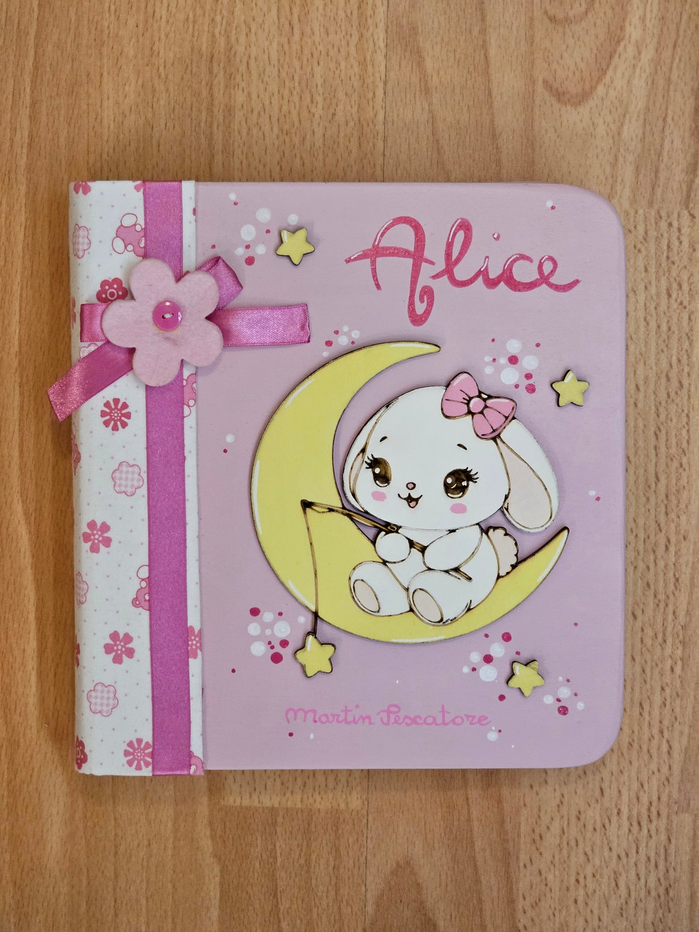 Album medio " coniglietta su luna "