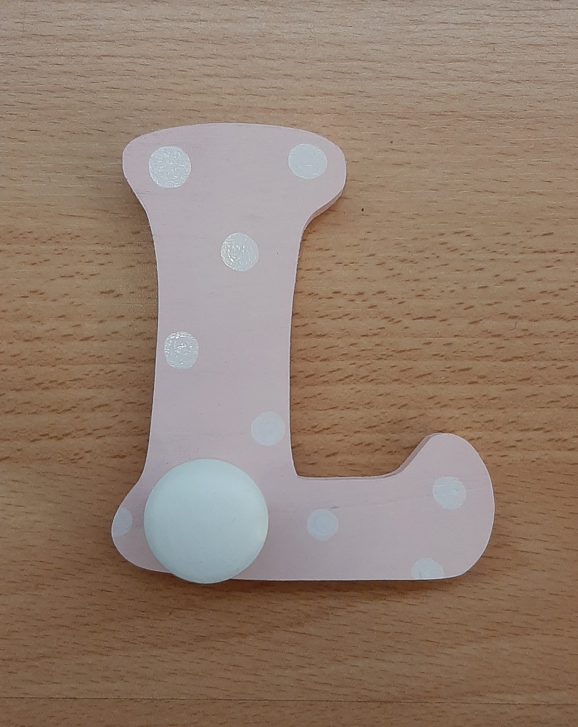 Lettera L appendiabiti