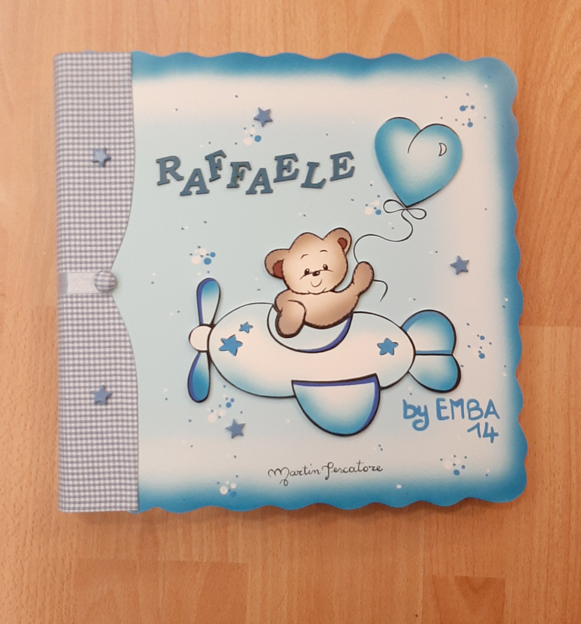 Album grande orsetto in volo con palloncino